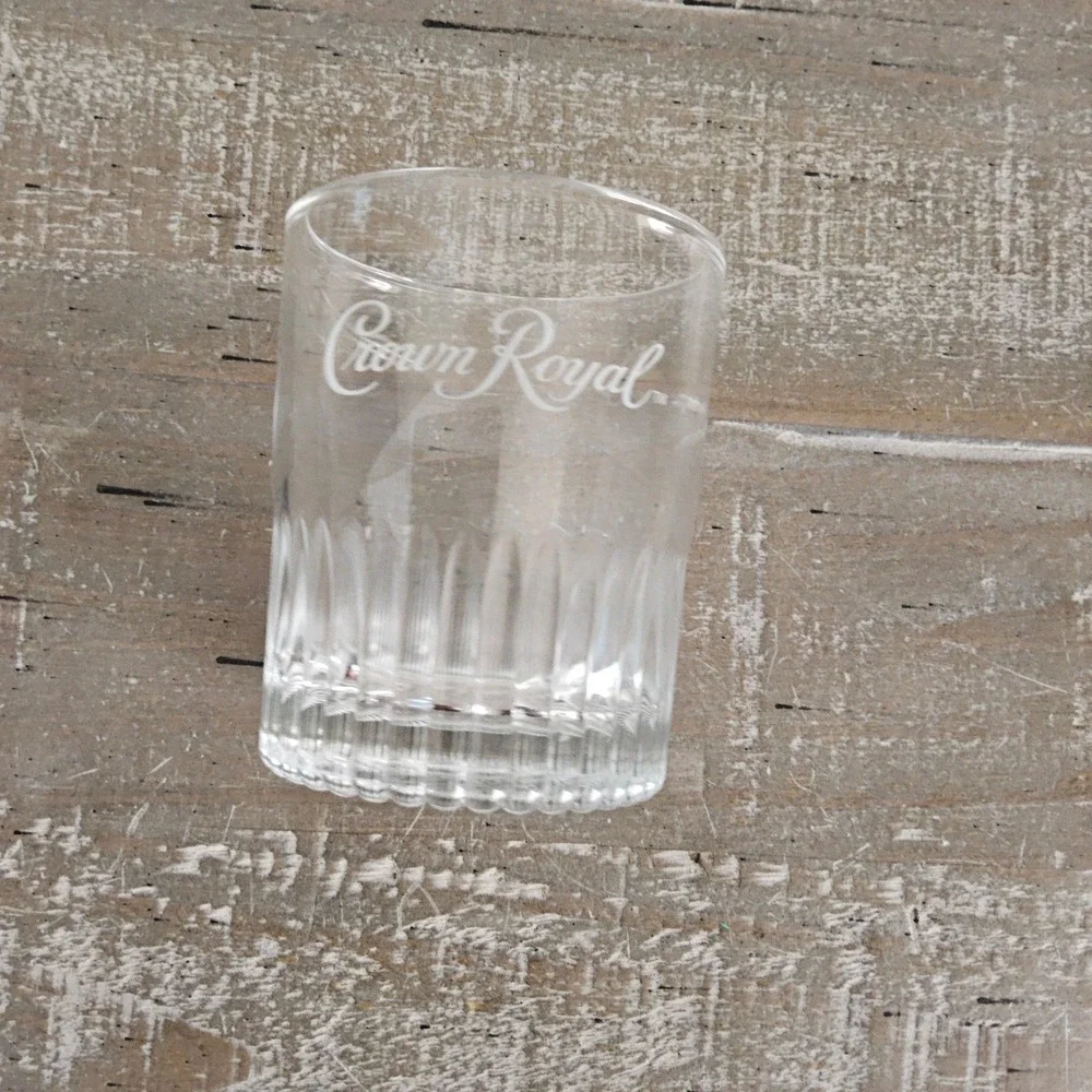 Crown Royal Whiskey Rocks‎ Glasses Set of 2 Etched Barware Classic Retro